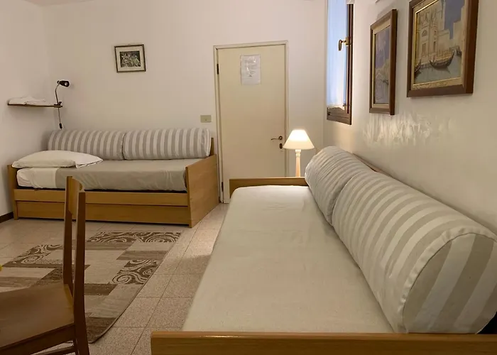 Al Campaniel Bed And Breakfast